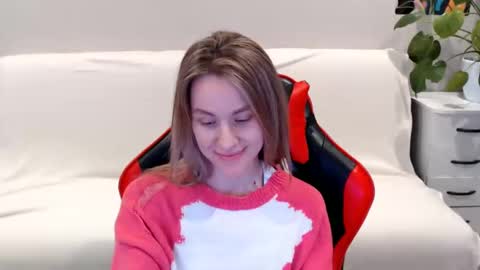 baby_kitte online show from 22, 1, 2025