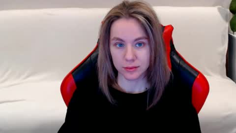 baby_kitte online show from 23, 1, 2025