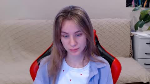 baby_kitte online show from 28, 1, 2025