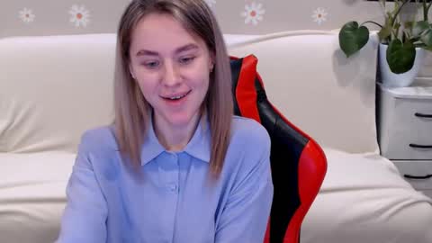 baby_kitte online show from 27, 2, 2025