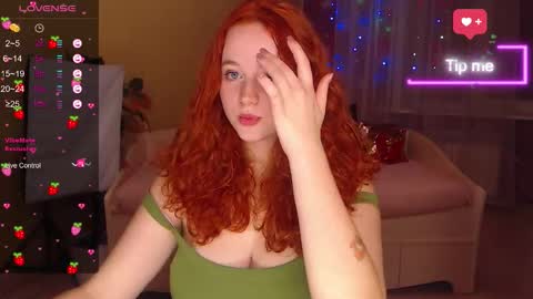 Snapshot of baby_little_fox chatting on 30, 9, 2025 baby_little_fox online show from 30, 9, 2025