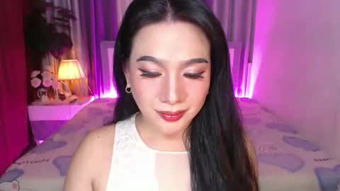   AMANDA  online show from 11, 5, 2026