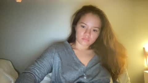 Snapshot of babyaves chatting on 17, 6, 2026 babyaves online show from 17, 6, 2026