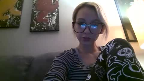 yasmin blake online show from 24, 12, 2024