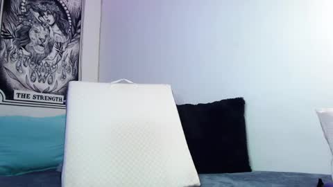 Snapshot of babycat4_ chatting on 1, 2, 2025 MARIA online show from 1, 2, 2025