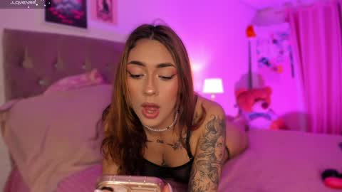 Snapshot of babychaos_ chatting on 30, 4, 2026 Mariana online show from 30, 4, 2026