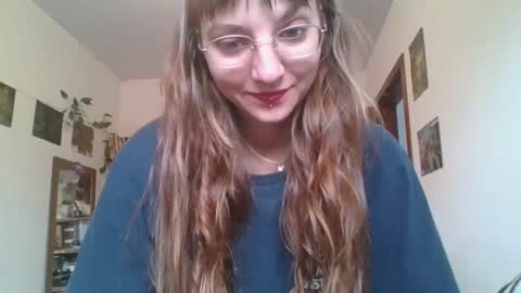 Snapshot of babydemon6 chatting on 8, 12, 2024 babydemon6 online show from 8, 12, 2024