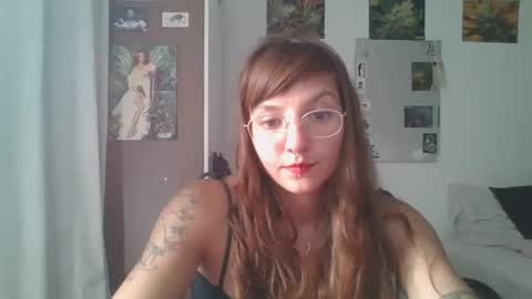 Snapshot of babydemon6 chatting on 8, 1, 2025 babydemon6 online show from 8, 1, 2025