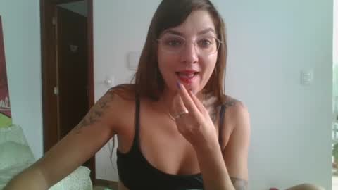 Snapshot of babydemon6 chatting on 21, 1, 2025 babydemon6 online show from 21, 1, 2025