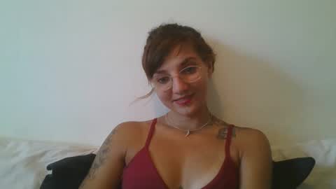 Snapshot of babydemon6 chatting on 8, 2, 2025 babydemon6 online show from 8, 2, 2025