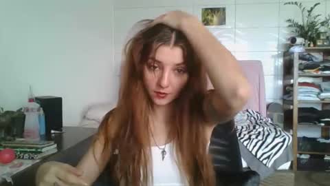 Snapshot of babydemon6 chatting on 13, 10, 2025 babydemon6 online show from 13, 10, 2025