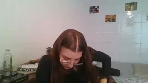 Snapshot of babydemon6 chatting on 31, 10, 2025 babydemon6 online show from 31, 10, 2025