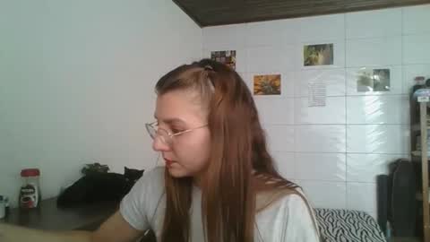 Snapshot of babydemon6 chatting on 30, 11, 2025 babydemon6 online show from 30, 11, 2025