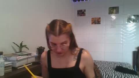 Snapshot of babydemon6 chatting on 2, 12, 2025 babydemon6 online show from 2, 12, 2025