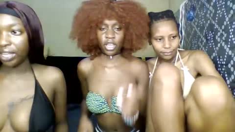 Snapshot of babydoll_230 chatting on 26, 3, 2026 Babydoll 230 online show from 26, 3, 2026