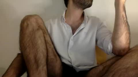 Tom A.    online show from 18, 10, 2025