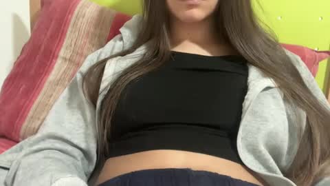 Snapshot of babykisssss chatting on 26, 2, 2025 babykisssss online show from 26, 2, 2025