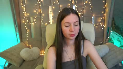 Lady Vi online show from 4, 5, 2026