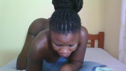 Snapshot of babyrozillah chatting on 10, 5, 2026 PRISCILLAH online show from 10, 5, 2026