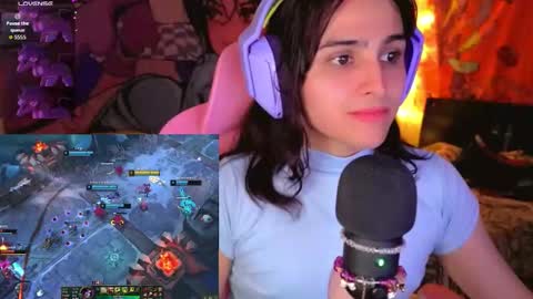 babysofix_ online show from 19, 9, 2025