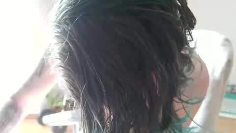 Honey online show from 16, 2, 2026