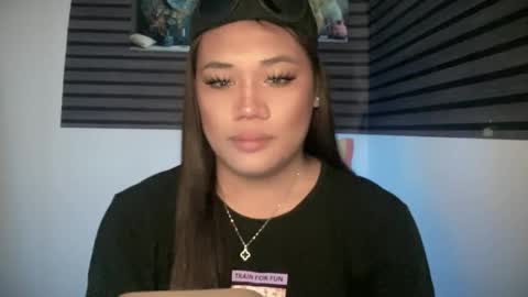 Snapshot of bad_kitty_amara chatting on 11, 6, 2026 AMARA - FOLLOW ME AND THUMBS UP online show from 11, 6, 2026
