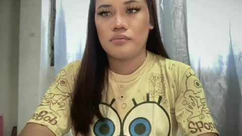 Snapshot of bad_kitty_amara chatting on 17, 6, 2026 AMARA - FOLLOW ME AND THUMBS UP online show from 17, 6, 2026