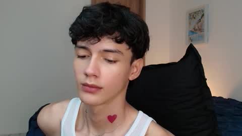 Snapshot of badboy_one chatting on 6, 11, 2025 jhojan online show from 6, 11, 2025