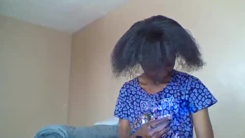 baddie_bunnie online show from 18, 12, 2025