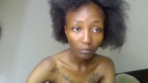 baddie_bunnie online show from 21, 12, 2025