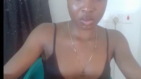Snapshot of baddiebitchx chatting on 6, 5, 2026 baddiebitchx online show from 6, 5, 2026