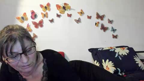 Snapshot of badgg chatting on 4, 2, 2025 Gina online show from 4, 2, 2025