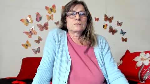 Snapshot of badgg chatting on 27, 2, 2025 Gina online show from 27, 2, 2025