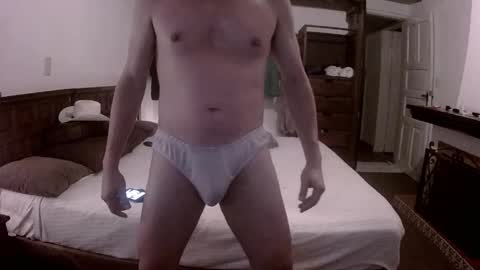 Snapshot of badhombremx chatting on 24, 5, 2026 Mexican livin Off the Wall online show from 24, 5, 2026
