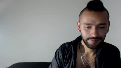 Snapshot of badsanx chatting on 28, 2, 2025 badsanx online show from 28, 2, 2025