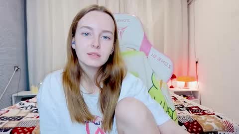 Snapshot of bae_cake_ chatting on 1, 12, 2025 Alice online show from 1, 12, 2025