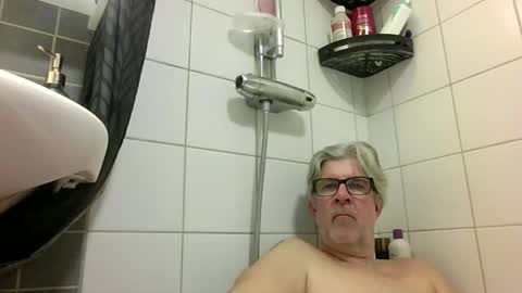 baggelina75 online show from 19, 4, 2026