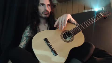 Bailey online show from 12, 12, 2024