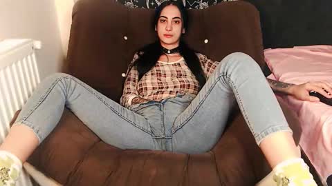 Amy online show from 6, 11, 2025