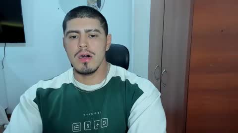 Snapshot of baltazardupont chatting on 29, 10, 2025 Andres - online show from 29, 10, 2025