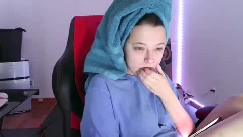 bambiboo8113 online show from 1, 3, 2025