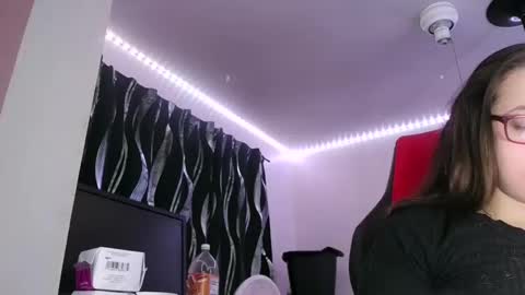 bambiboo8113 online show from 5, 3, 2025