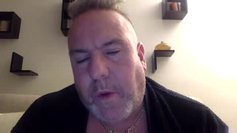 banana5289 online show from 4, 1, 2025