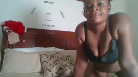 banana_charly online show from 11, 11, 2025