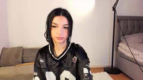 Snapshot of bandita_ chatting on 10, 4, 2026 Bandita online show from 10, 4, 2026