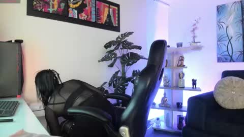 Snapshot of baphy_baby chatting on 30, 10, 2025 Gabi online show from 30, 10, 2025