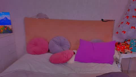 Barbie Kim online show from 4, 1, 2025