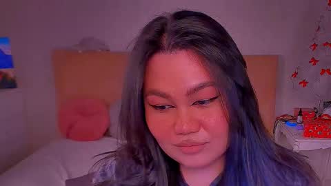 Barbie Kim online show from 9, 2, 2025