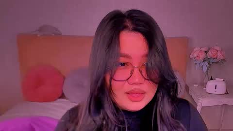 Barbie Kim online show from 18, 2, 2025