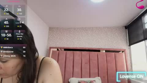 Snapshot of barbara_fox__ chatting on 23, 4, 2026 B A R B A R A online show from 23, 4, 2026